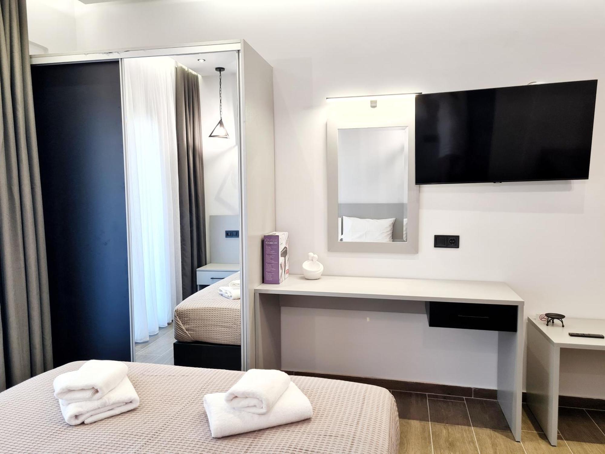 Agnanti-Apartments B Nikiti  Eksteriør billede