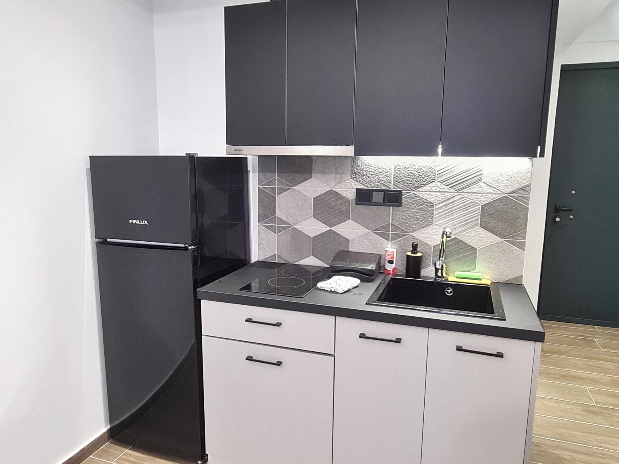 Agnanti-Apartments B Nikiti  Eksteriør billede